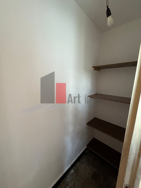 Sector 4, de vanzare apartament 3 camere,